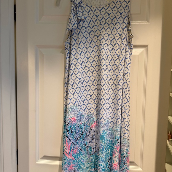 Lilly Pulitzer Dresses & Skirts - Lilly Pulitzer White and Blue Patterned Dress with Pink & Teal Accents